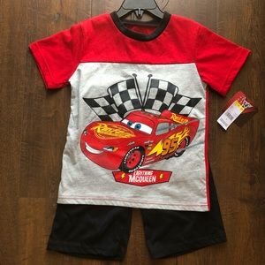 (Disney) Pixar Cars 2 piece set NWT